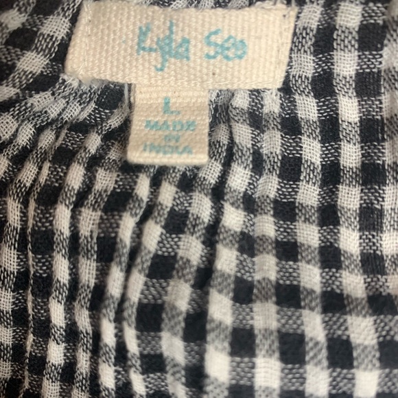 Kyla Seo x Athleta Black and White Checkered Tunic with Floral Embroidery Size M - Picture 2 of 6